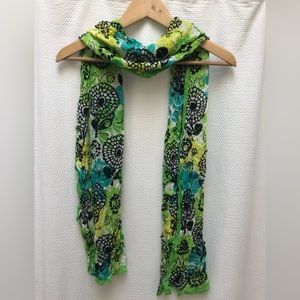 Vera Bradley scarf in Limes Up Pattern. Super soft!!!